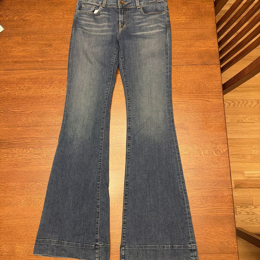 J Brand Women’s 29 Flared Blue Denim Jeans Made In USA